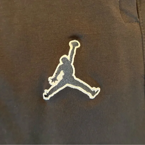 Jordan Men’s Fleece Basketball Shorts Size 4XL Black White - Picture 2 of 4